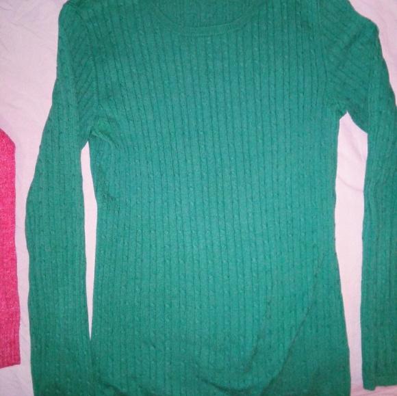 Sweater - Picture 2 of 7
